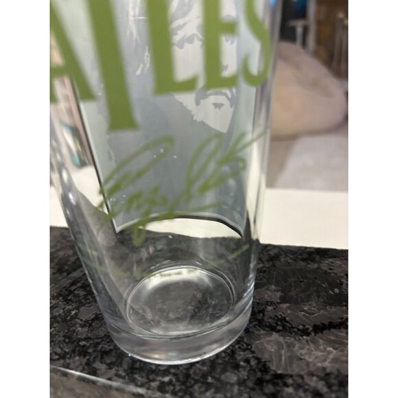 The Beatles commemorative Collective Pint Glasses - Picture 10 of 16
